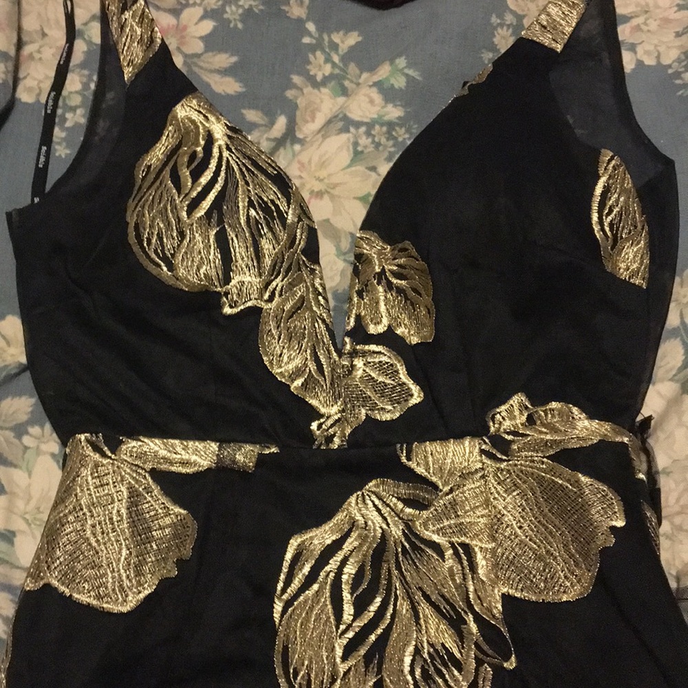 Prom dress - Picture 2 of 8